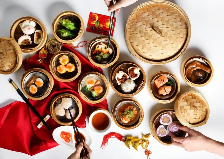 ซินเจียยู่อี่ ซินนี้ฮวดไช้ ฉลองตรุษจีนปีวัวทอง