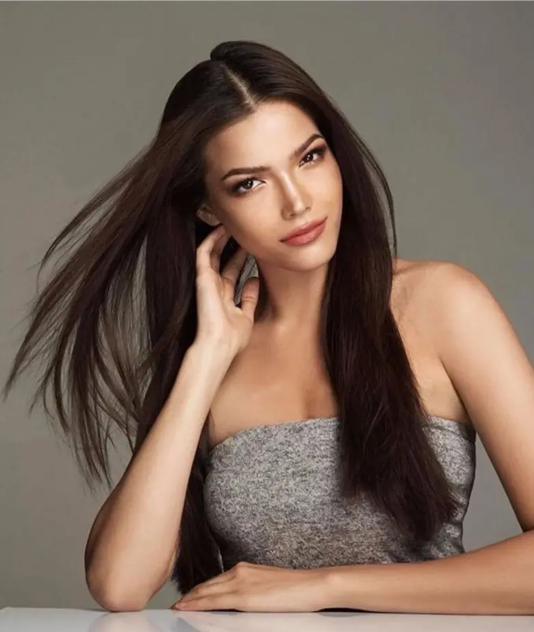 คู่จิ้น คิมม่อน-คอปเตอร์ ฉลองวาเลนไทน์ที่คอนเสิร์ต Back to School in Love@เอ็ม บี เค เซ็นเตอร์  โชว์สุดปังจากสาวสวยดีกรีระดับโลก ฟ้าใส ปวีณสุดา