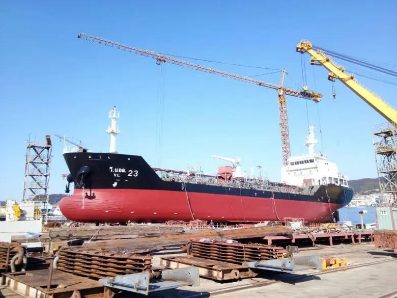 VL ทำพิธีปล่อยเรือลงน้ำครั้งแรก VL.23