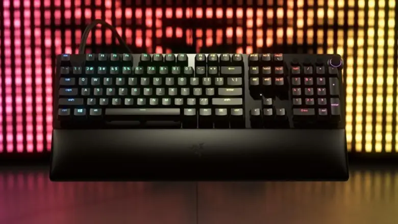 RAZER HUNTSMAN V2 คีย์บอร์ดอนาล็อก ปลดล็อคความคล่องตัวแบบเต็มรูปแบบด้วย Input มิติใหม่ที่ล้ำกว่า