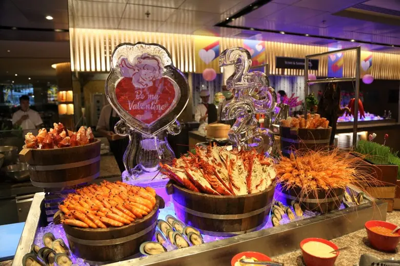 โรงแรมแชงกรี-ลา กรุงเทพฯ เชิญคุณและคนสำคัญมาร่วมฉลองวันแห่งความรักประจำปี ค.ศ. 2021 ภายในบรรยากาศอันแสนโรแมนติกริมแม่น้ำเจ้าพระยา