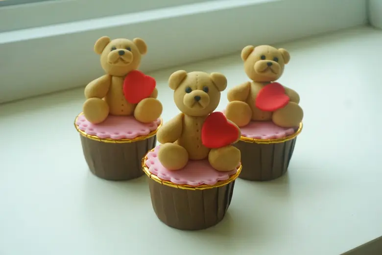 จะโสดหรือมีคู่ ก็มาดื่มด่ำกับโมเมนต์วาเลน...