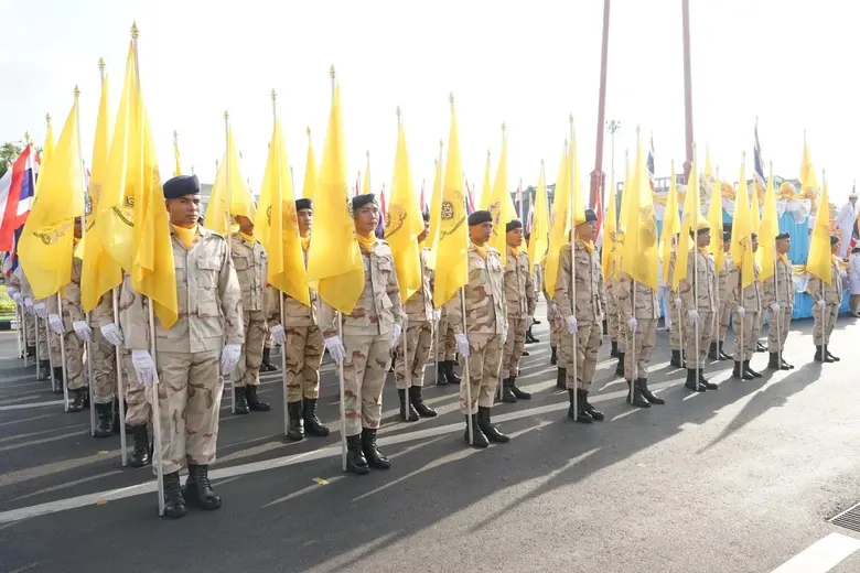 วันที่ 10 กุมภาพันธ์ของทุกปี เป็นวันคล้าย...