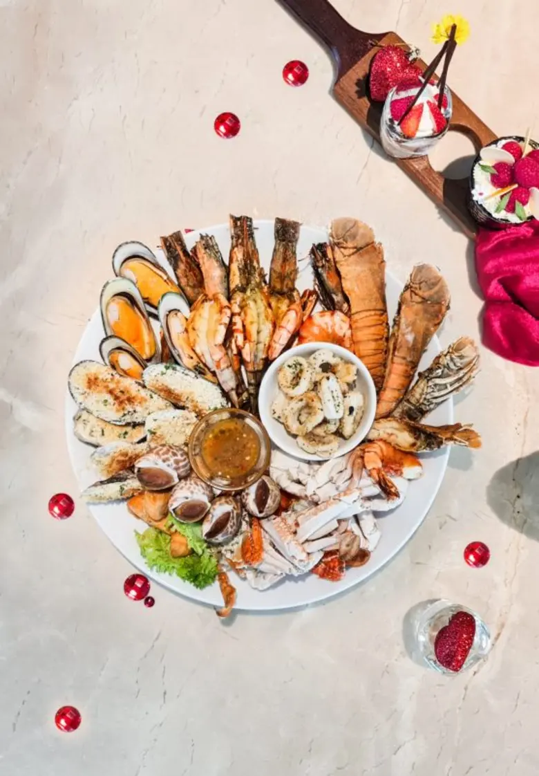 ดื่มด่ำกับช่วงเวลาสุดโรแมนติกในวันวาเลนไทน์ ณ โรงแรมอินเตอร์คอนติเนนตัล กรุงเทพฯ