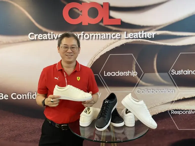 นายภูวสิษฏ์ วงษ์เจริญสิน ประธานเจ้าหน้าที...