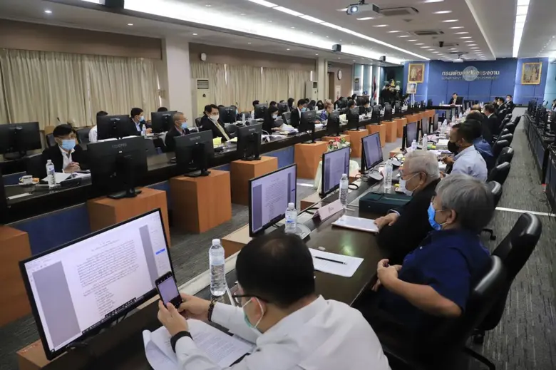 "ก.แรงงาน" ประชุม คกก.ส่งเสริมการพัฒนาฝีมือแรงงาน เห็นชอบมาตรการช่วยเหลือ สปก.กระทบโควิด