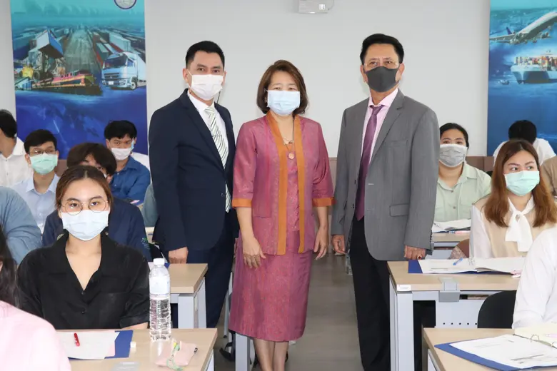 ก.แรงงานจับมือเอกชน ใช้เดือนแห่งความรักเปิดเทรนคนโล...