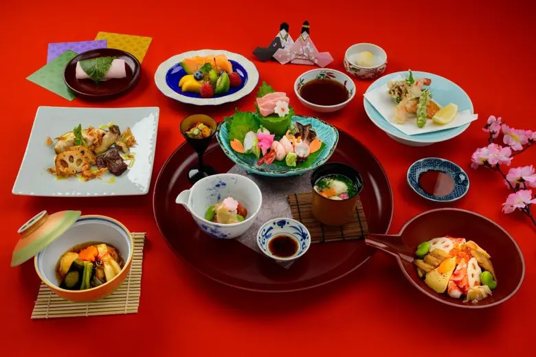 ห้องอาหาร ยามาซาโตะ (Yamazato) โรงแรม ดิ ...