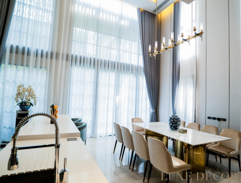 'ผ้าม่านไฟฟ้า ' หนึ่งในนวัตกรรมผ้าม่านสุด...