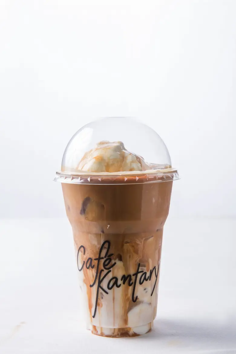 คาเฟ่ แคนทารี คอนเนอร์ สาขาคลาสสิค คามิโอ...