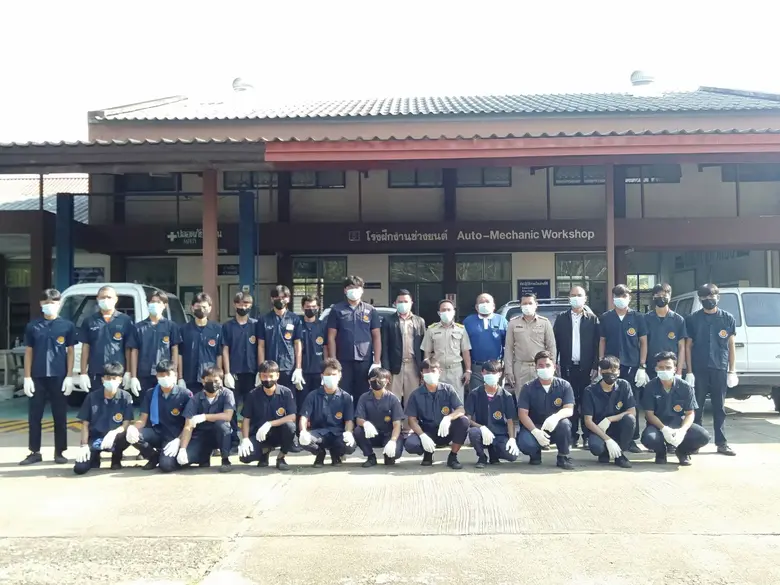 สนพ.มค.ทดสอบช่างบำรุงรักษารถยนต์นักศึกษาปีสุดท้าย