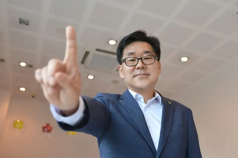 KB Kookmin Card บริษัทยักษ์ใหญ่ด้านการเงิ...