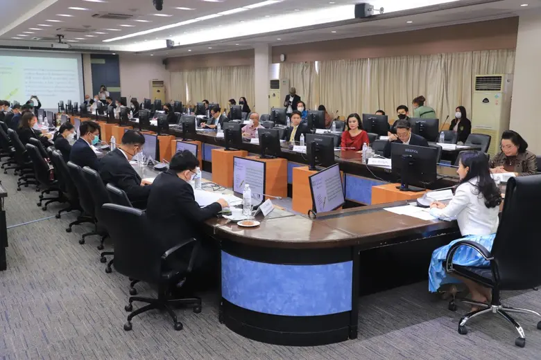 นฤมล เคลื่อนทัพ ถกเข้มคณะช่วยเหลือคนพิการ