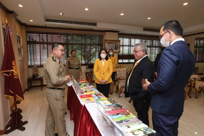 วิริยะประกันภัย สนับสนุน กรมราชทัณฑ์ มอบหนังสือสู่ "ห้องสมุดพร้อมปัญญา" ทั่วประเทศ
