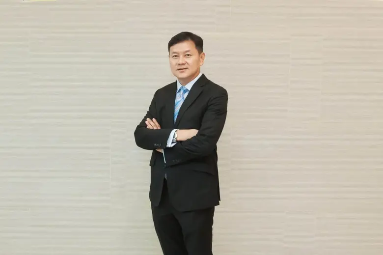 "วิวรรธน์ เหมมณฑารพ" ประธานกรรมการบริหาร ...