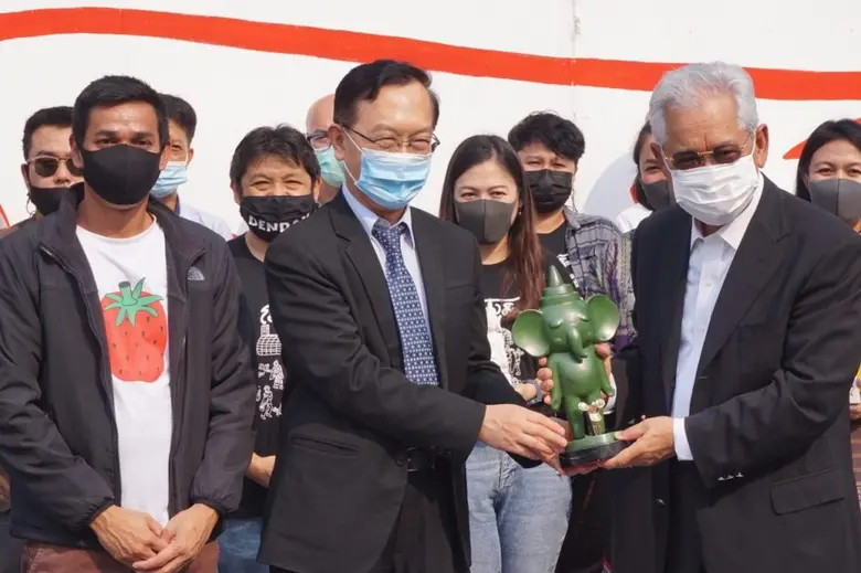 มข.จัดนิทรรศการ โฮมดิน เพื่อการแลกเปลี่ยนเรียนรู้กระบวนการสร้างผลงานประติมากรรมของคณาจารย์นักศึกษาและศิลปิน