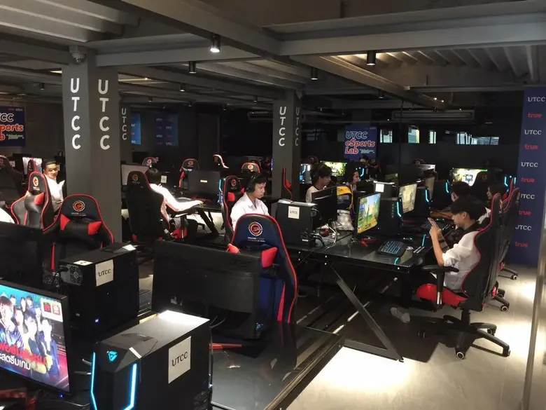 'สตรีมเมอร์' อาชีพคนรุ่นใหม่ รายได้หลักแส...