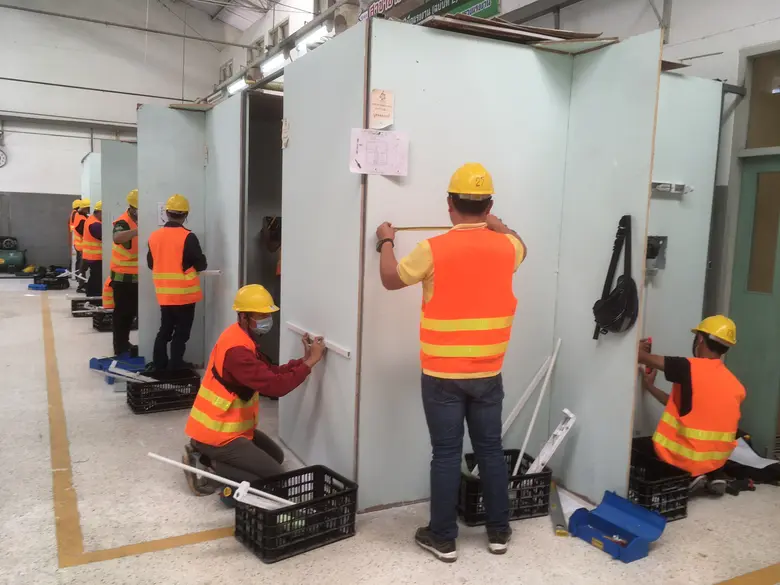 สถาบันพัฒนาฝีมือแรงงาน 18 อุดรธานี ทดสอบมาตรฐานฝีมือแรงงาน สาขาช่างไฟฟ้าภายในอาคาร ระดับ 1