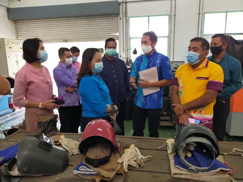 สพร 22 นครศรีธรรมราช ให้การต้อนรับนางจิรวรรณ สุตสุนทร เพื่อตรวจติดตาม และมอบแนวนโยบายแก่เจ้าหน้าที่