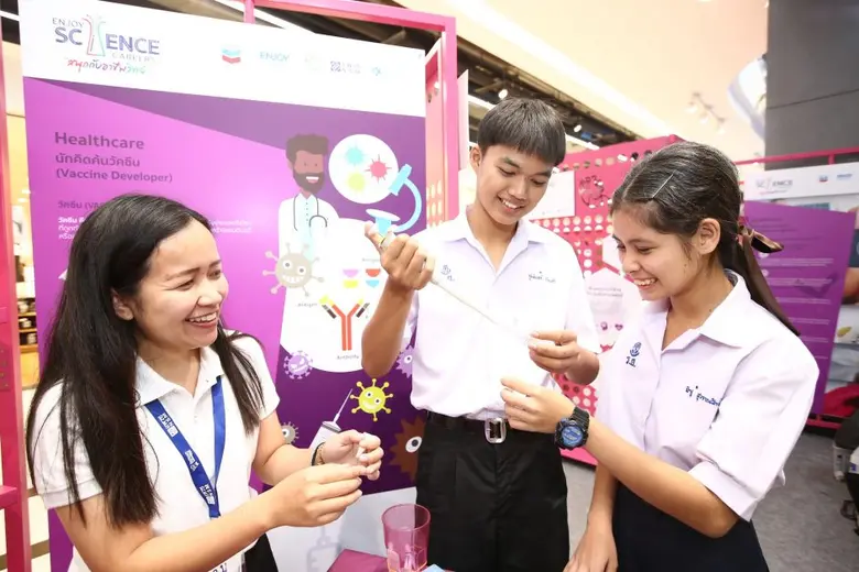 ผ่าวิกฤตโลก สะเต็มศึกษาทางรอดของมนุษย์ยุคหลังโควิด-19