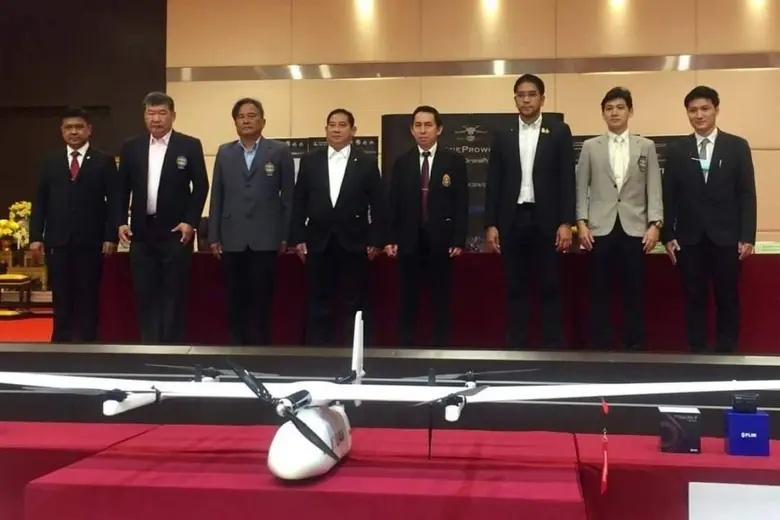 รองศาสตราจารย์ ดร.ประยูร สุรินทร์ รักษารา...