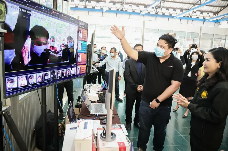 รมช.แรงงาน เยือนราชบุรี หนุนเทคโนโลยีดิจิทัล