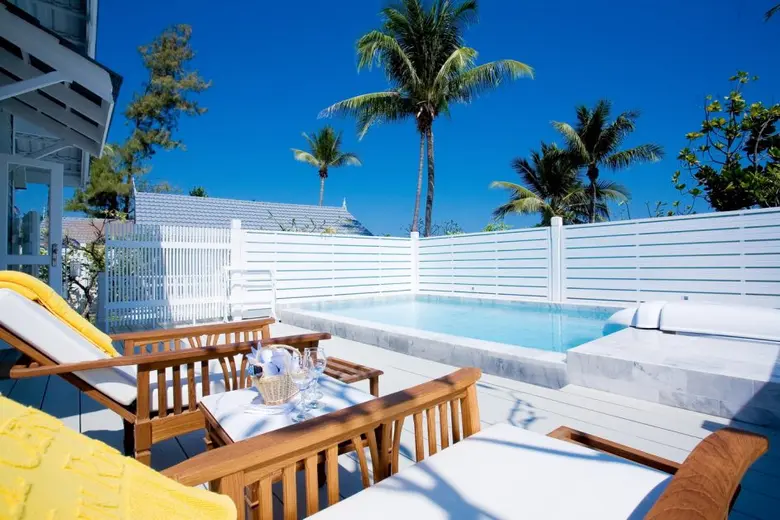 โรงแรมเซ็นทาราแกรนด์บีชรีสอร์ทและวิลลา หั...