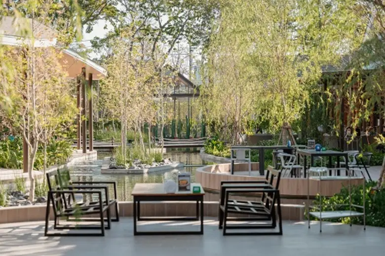 สวนอาหารนาทอง โดยบริษัท พี พาวิลเลี่ยน จำ...