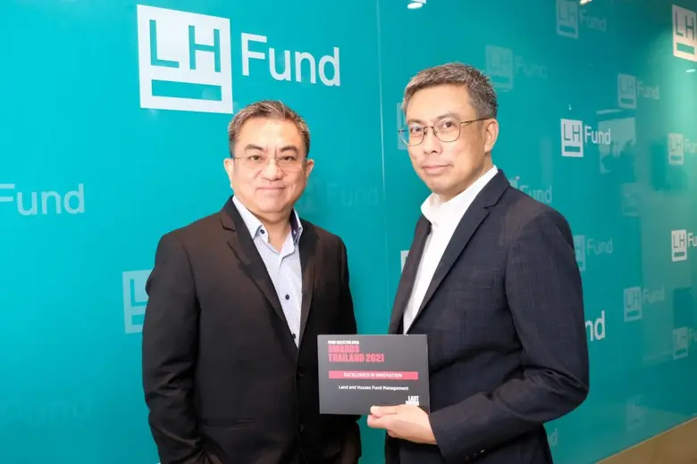 นายมนรัฐ ผดุงสิทธิ์ กรรมการผู้อำนวยการ (ข...