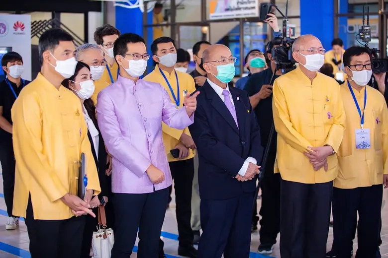 หัวเว่ยผนึกกำลังมหาวิทยาลัยเชียงใหม่ เปิดตัวมหาวิทยาลัยอัจฉริยะ 5G ขับเคลื่อนมหาวิทยาลัยให้เป็นผู้นำการใช้เทคโนโลยีการเรียนรู้สำหรับอนาคต