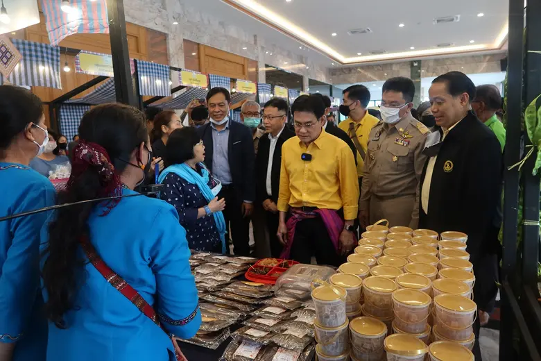 นายสไกร พิมพ์บึง รองเลขาธิการ รักษาการในต...