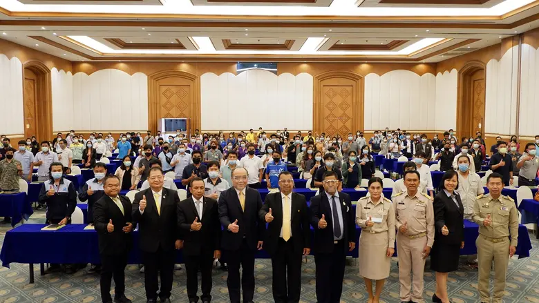 รองอธิบดีกรมสวัสดิการและคุ้มครองแรงงาน เป...