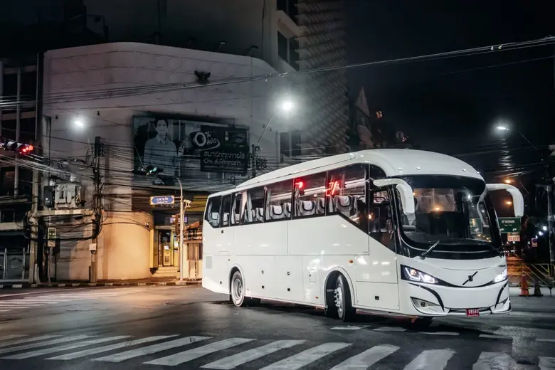 วอลโว่ บัส จัดชุดอะไหล่รับเทศกาลสงกรานต์ ...