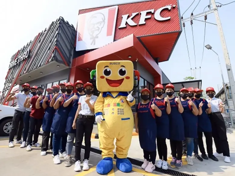 ซัสโก้ ร่วมแสดงความยินดี เปิดบริการ เคเอฟซี ไดร์ฟทรู ภายในปั๊มน้ำมัน "ซัสโก้ สาขาวัดยายร่ม"