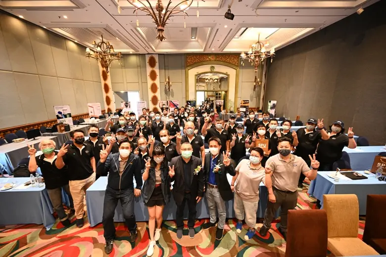 ผ่านพ้นไปแล้วสำหรับงานแสดงผลงานและมอบประก...