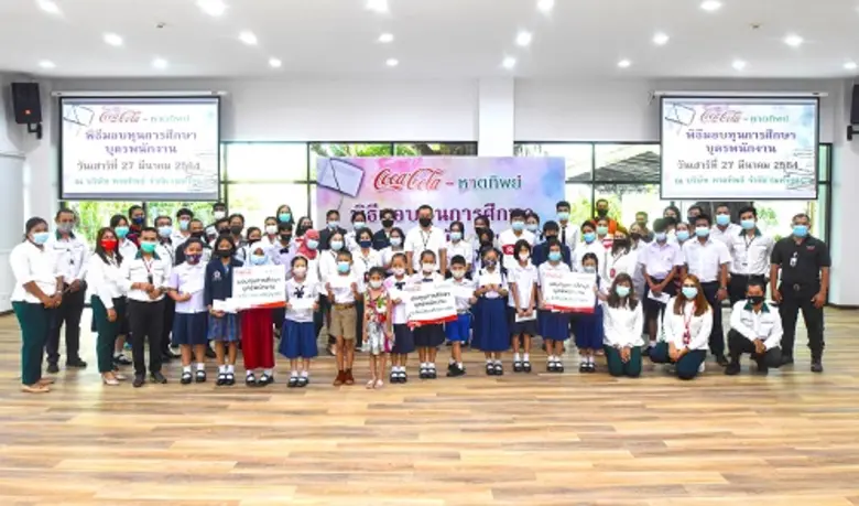 คุณพุทธพร ราชปรีชา รองประทานเจ้าหน้าที่ฝ่...