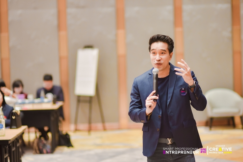 ผู้ช่วยศาสตราจารย์ ดร.อนุพงศ์ อวิรุทธา ผู...