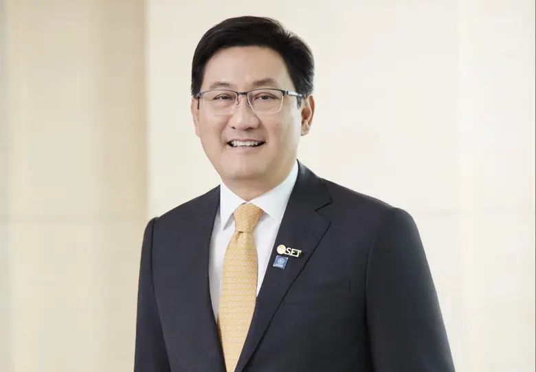 The Stock Exchange of Thailand (SET) orga...