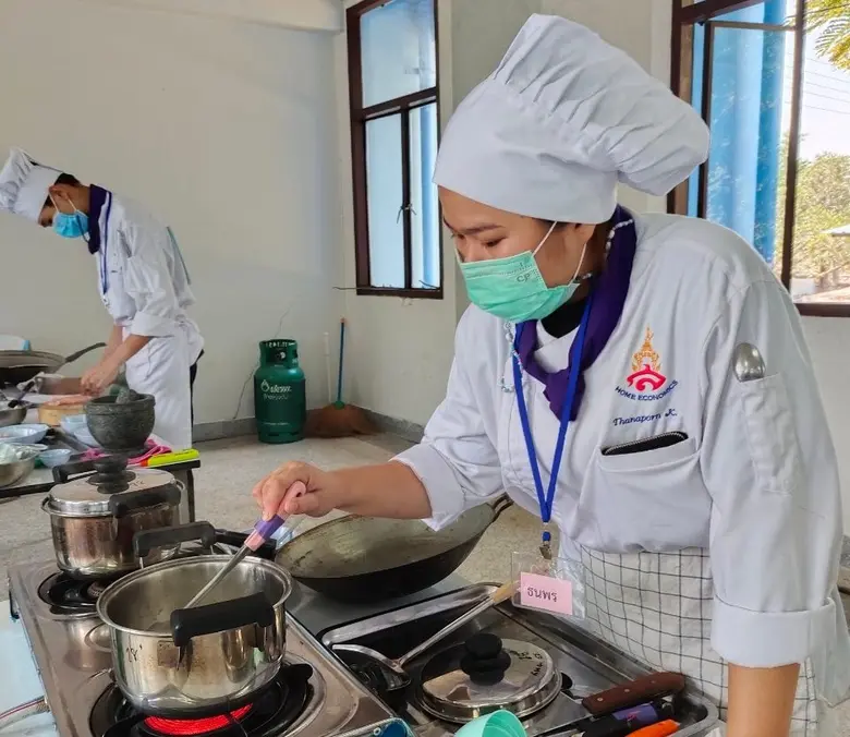 สำนักงานพัฒนาฝีมือแรงงานสมุทรสงคราม ดำเนิ...