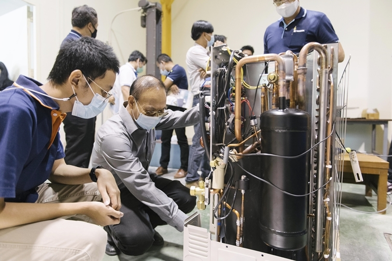 กฟผ. สฟอ. และ GIZ ผนึกกำลังยกระดับอุตสาหกรรมไทย ปรับปรุงห้องทดสอบเพื่อรองรับเครื่องปรับอากาศที่ใช้สารทำความเย็นธรรมชาติ เน้นประหยัดไฟ ลดโลกร้อน