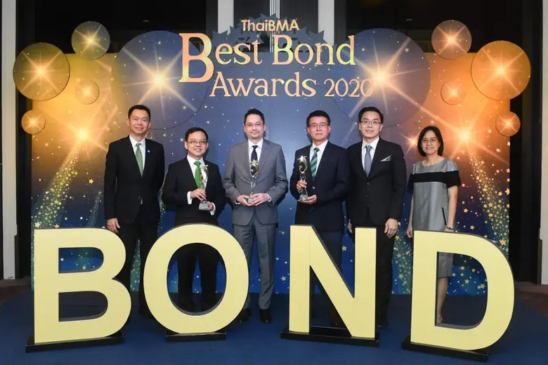 นายธิติ ตันติกุลานันท์ (ที่ 3 จากซ้าย) ผู...