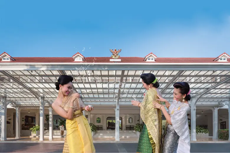 ต้อนรับเทศกาลปีใหม่ไทยในเดือนเมษายนนี้ โร...