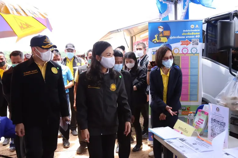 รัฐมนตรีช่วยว่าการกระทรวงแรงงานเยือน จ.กร...