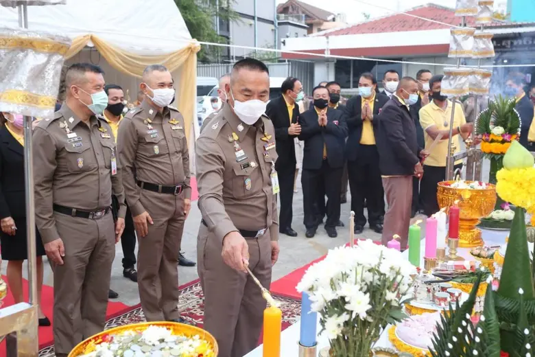 พล.ต.ท.ภัคพงศ์ พงษ์เภตรา ประธานพิธีวางศิลาฤกษ์สร้างโรงพักสุทธิสารหลังใหม่