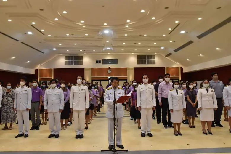 สถาบันเทคโนโลยีปทุมวัน ลงนามถวายพระพร