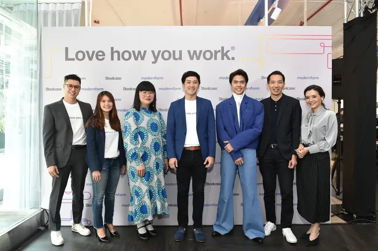 สิทธิพัฒน์ น้อยเพ็ง (กลาง) ผู้จัดการฝ่ายก...