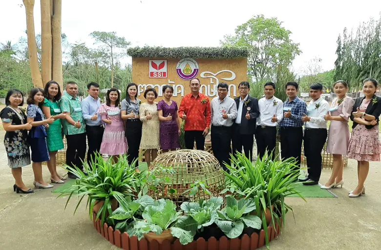 กลุ่มเหล็กสหวิริยา โดยนางนฤมล สุภาพงษ์ ผู...