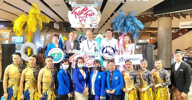 นายสุวัจน์ ลิปตพัลลภ อดีตรองนายกรัฐมนตรี ...