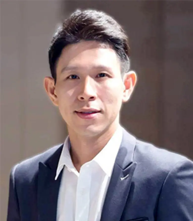 วันที่ 21 เมษายน ตรงกับวันคล้ายวันเกิดของ...