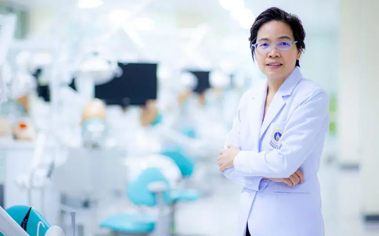 จากการศึกษาพบว่าผู้ป่วยสูงอายุมักมีคราบจุ...